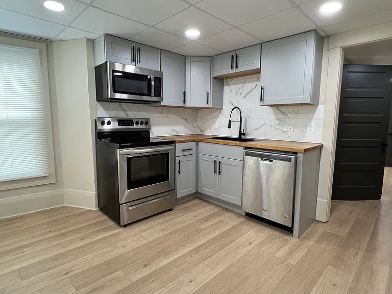 651 Wooster Rd W #2 — Photo 1
