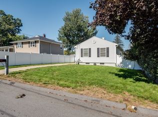 48 Pennichuck St, Nashua, NH 03064