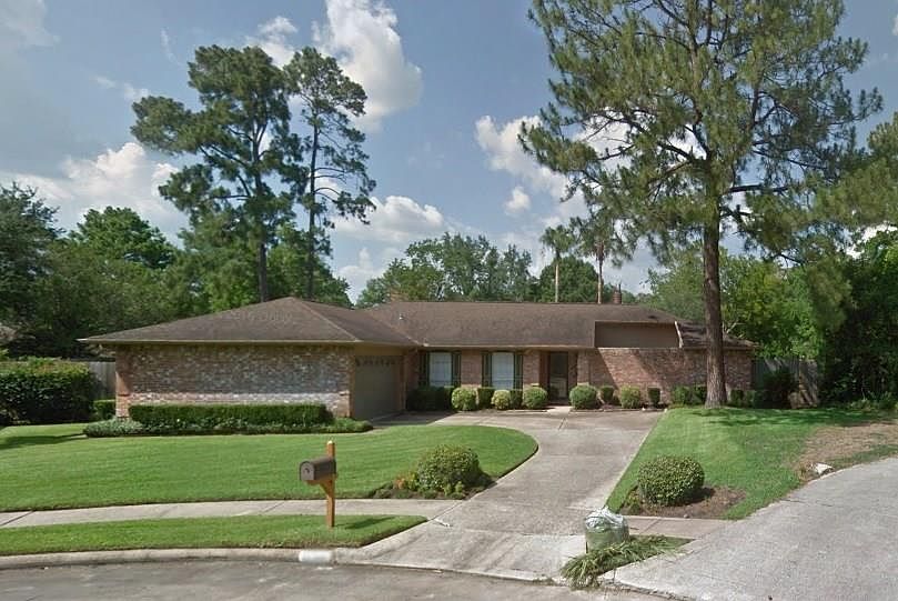 1st image of 12306 Campos Dr