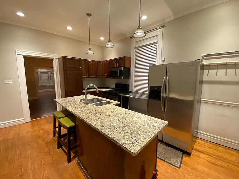 223 Lehigh Ave — Photo 8