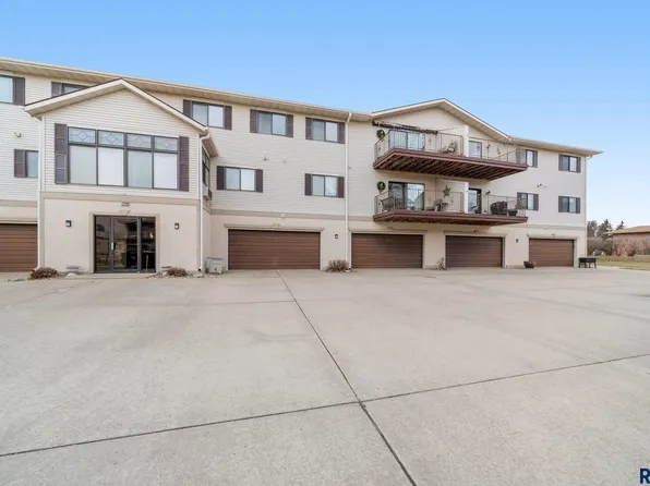 3700 E Peony Pl APT 205, Sioux Falls, SD 57103