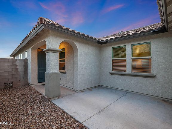 3rd image of 15177 W MCKINLEY Street