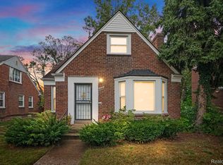 16513 Sussex St, Detroit, MI 48235