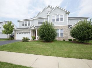 3102 Kyra Ln, Elgin, IL 60124