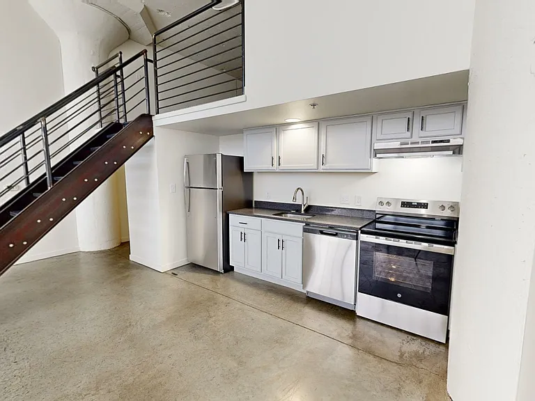 American Can Lofts — Photo 39