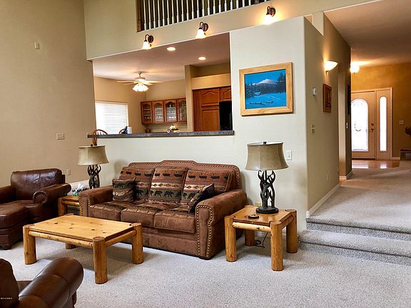 4th image of 4030 E Fallen Oak Way
