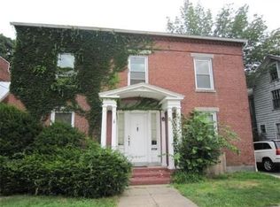 117 Main St, Easthampton, MA 01027