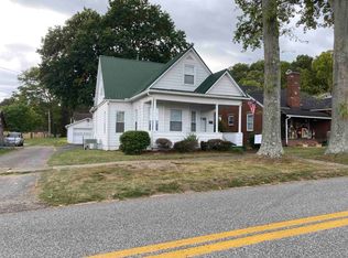 1432 Smith St, Milton, WV 25541