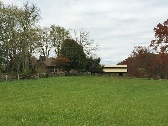 2nd image of 1613 Highway 68