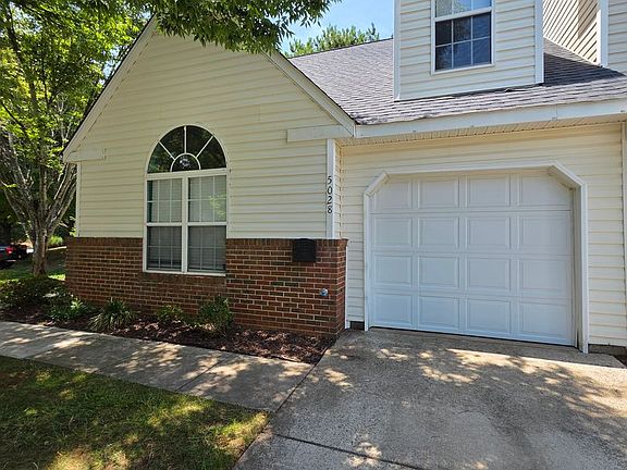 2nd image of 5028 Bartholomews Ln