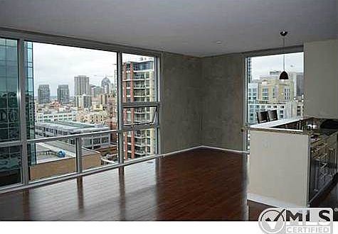 1st image of 321 10th Ave Unit 1102