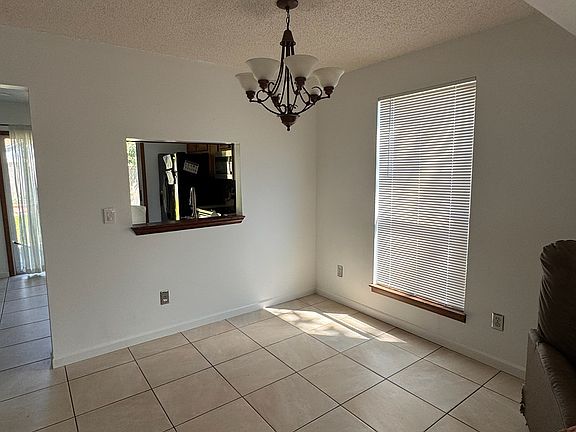 5th image of 11719 Fort Caroline Lakes Dr #1