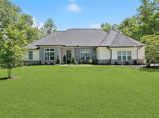 14 Arbor Ln, New Orleans, LA 70131