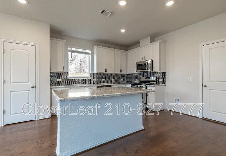 2009 Flametree Ave — Photo 13