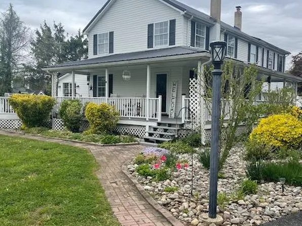 71 Greenhaven Dr, Elkton, MD 21921