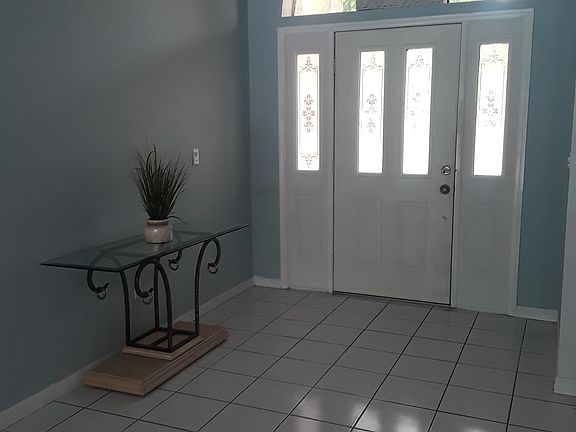 2nd image of 2695 NW Florida Ave