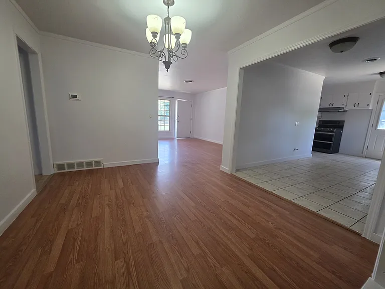 3247 NW 47th St — Photo 22