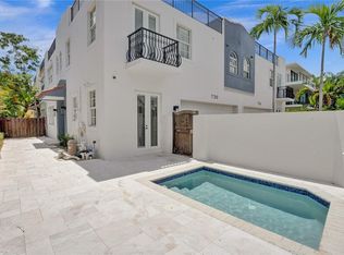 730 NE 15th Ave, Fort Lauderdale, FL 33304