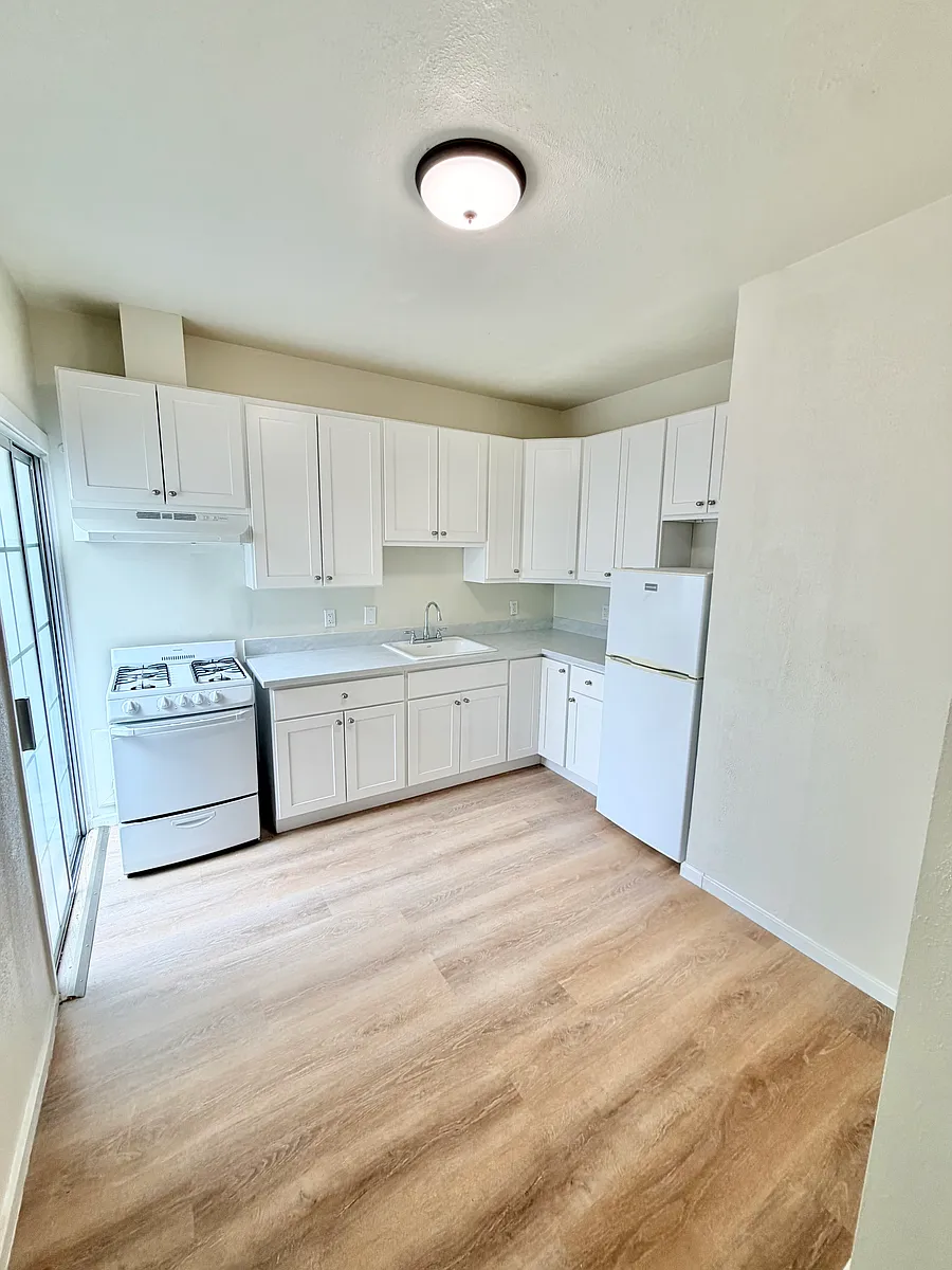 Building Photo - 2530 Balboa St #0