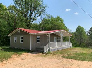 612 Reservoir Rd, Murphy, NC 28906