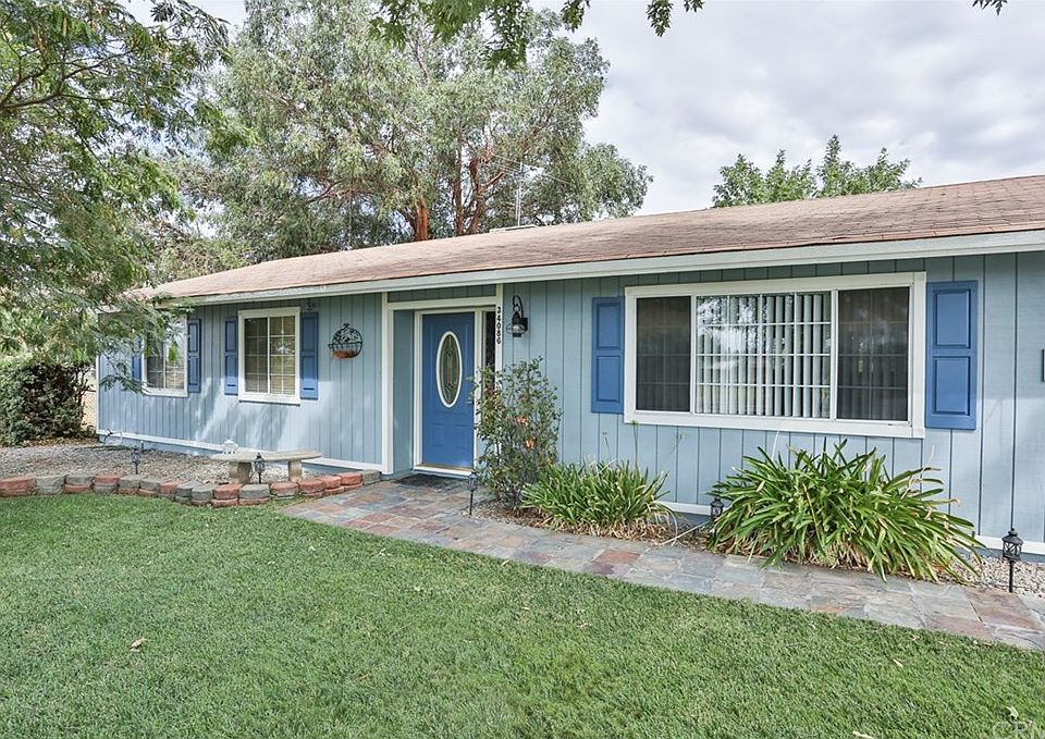 1st image of 34086 Avenue H