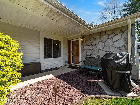 4th image of 480 Fairton Drive #480C