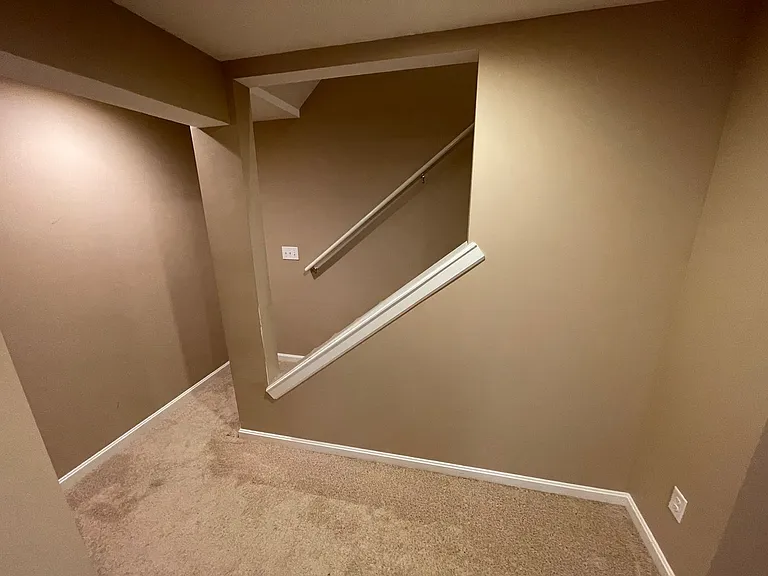 321 Arlington Meadows Dr — Photo 27
