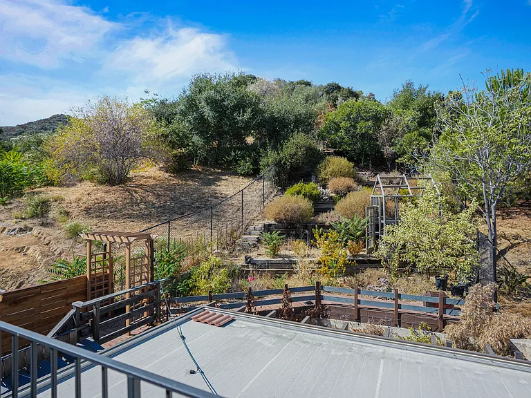 7422 Valaho Ln — Photo 36
