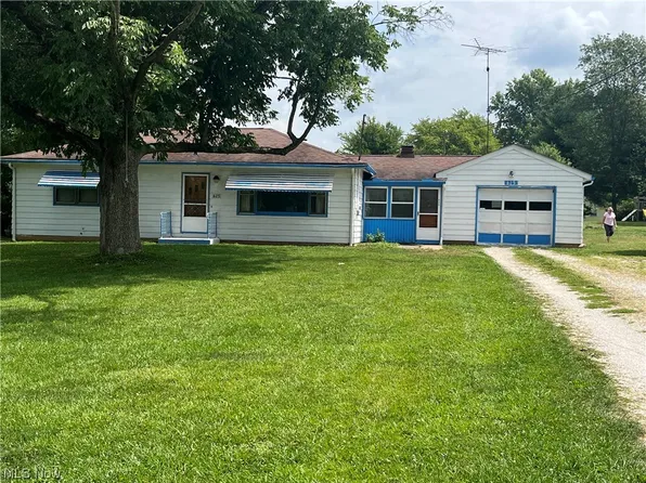 625 S 15th St, Sebring, OH 44672