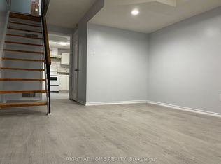 12 Quarry Ct #BASEMENT, Toronto, ON M4J 5A7
