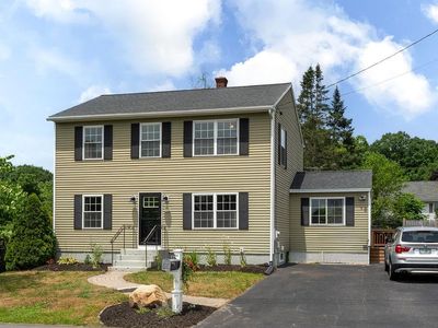12 Dale Street, Manchester, NH, 03103