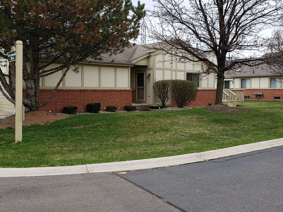1st image of 18481 Greenmeadow Dr