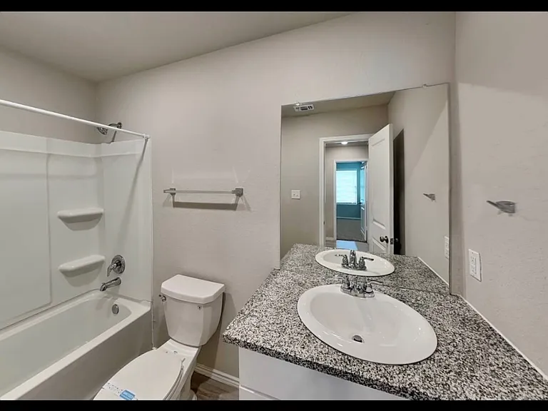 1408 Meadowlark Dr — Photo 11
