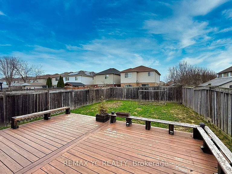 47 McMulkin St — Photo 21