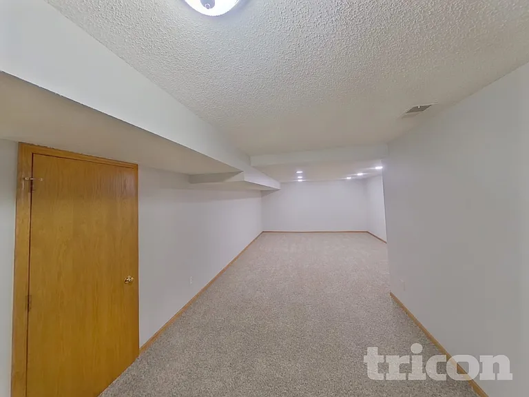 2303 Leyland Cir — Photo 6
