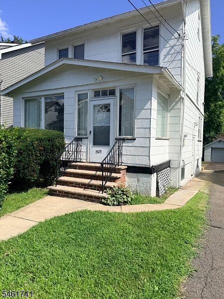 1st image of 1525 Bond St