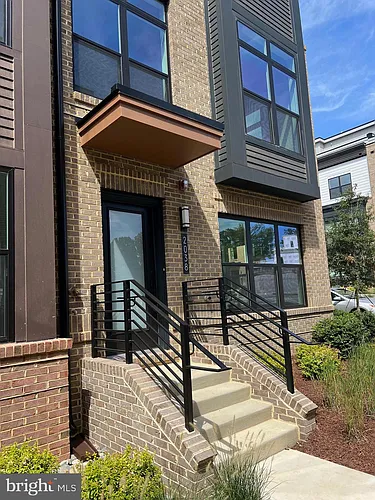 2038 Tysons Ridgeline Rd Photo 1