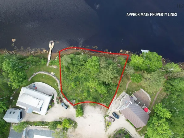 6 William Roue Rd, Martins River, NS B0J 2E0