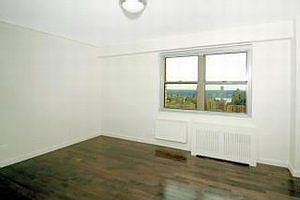4th image of 100 W 93rd St APT 25C