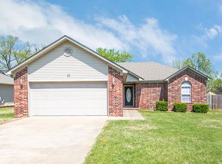 13 Moonridge Dr, Ward, AR 72176