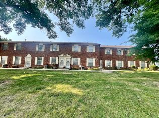 901-909 NW Colbern Rd #907, Lees Summit, MO 64086