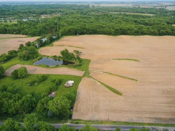 2101 2111 County Hwy #28, Victoria, IL 61485