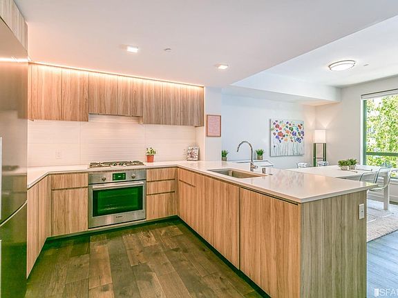 5th image of 1300 22nd St APT 214