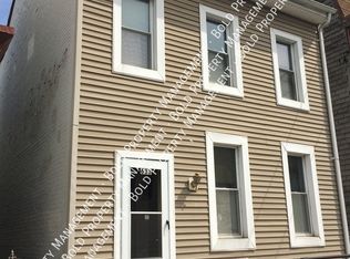 633 Walnut St #2, Lebanon, PA 17042
