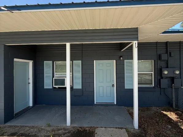 100 Kazmira Ct, Niceville, FL