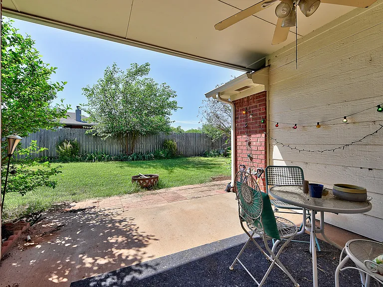 2912 Devonshire Dr — Photo 28