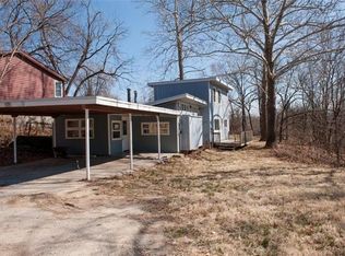 535 S Crane St, Independence, MO 64050