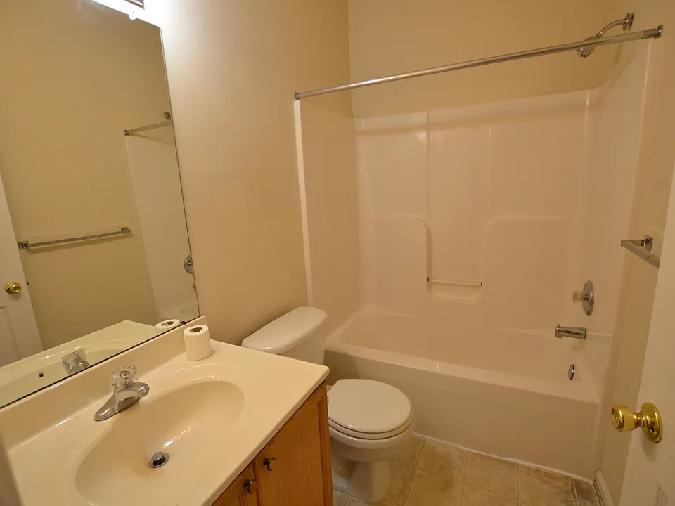 14103 Shelby Cir