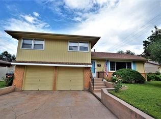 2406 N Jackson St, Hutchinson, KS 67502