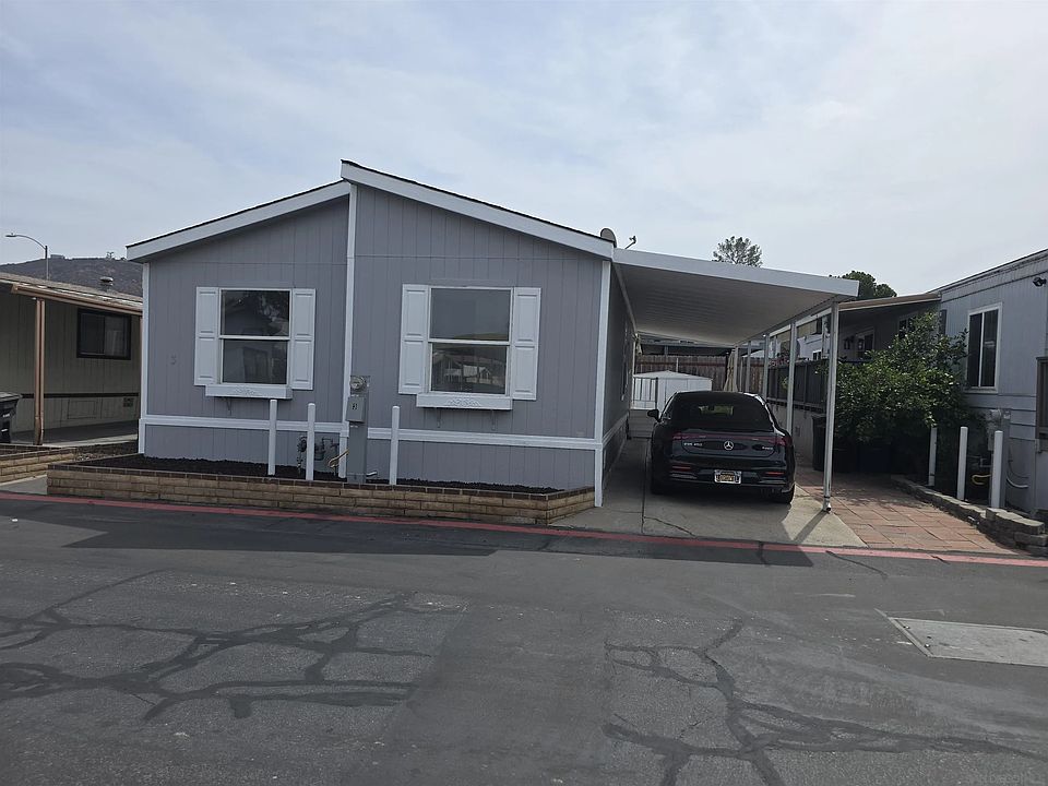 1st image of 255 E Bradley Ave Spc 3